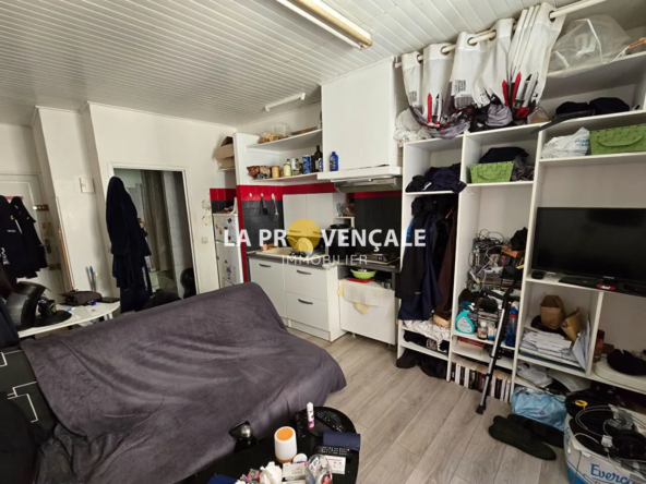 Studio en location à Saint-Maximin – Investissement rentable en centre-ville
