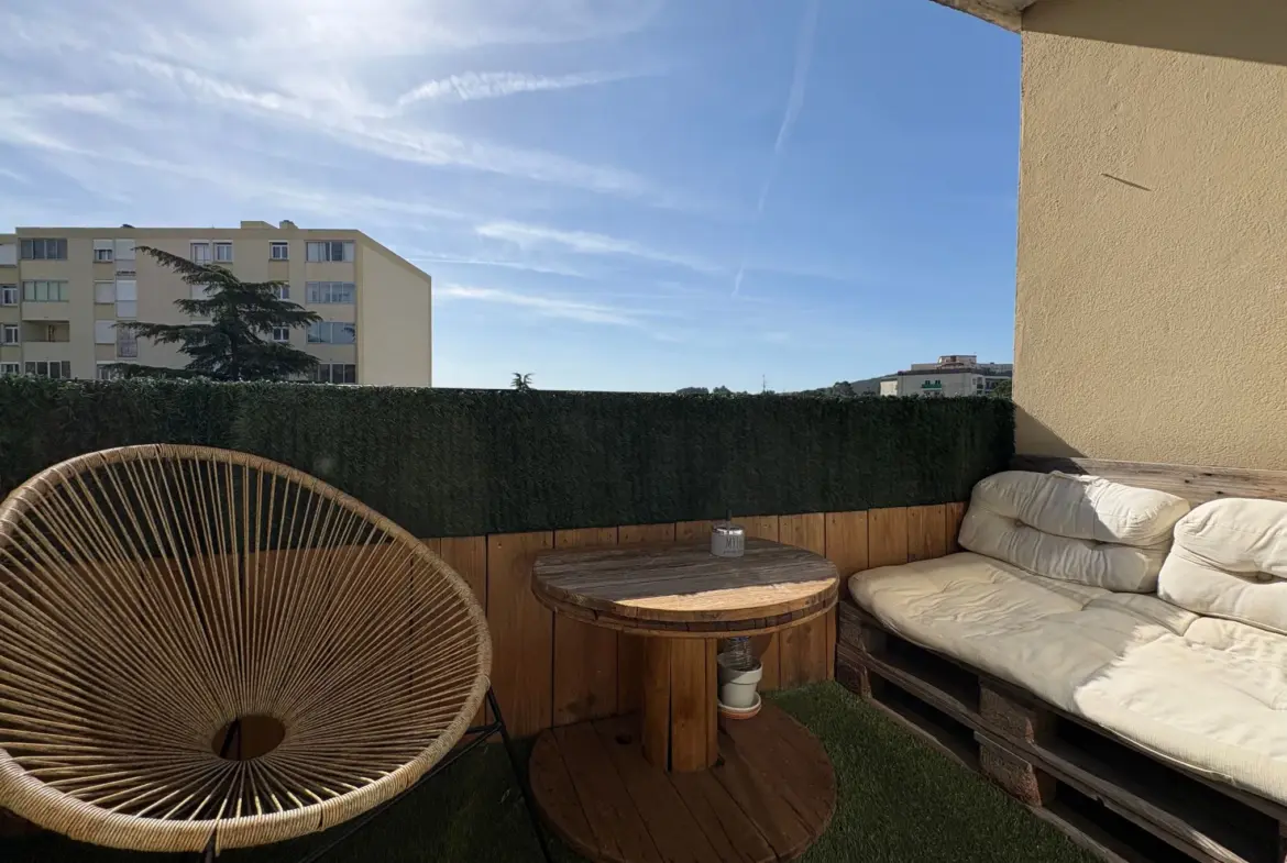 Appartement 3 pièces rénové à Draguignan avec balcon sud et cave 