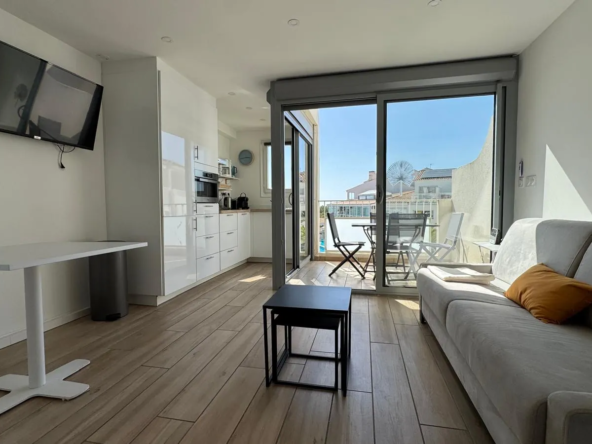 Studio avec Vue Panoramique sur la Mer à St Cyprien - Dernier Étage