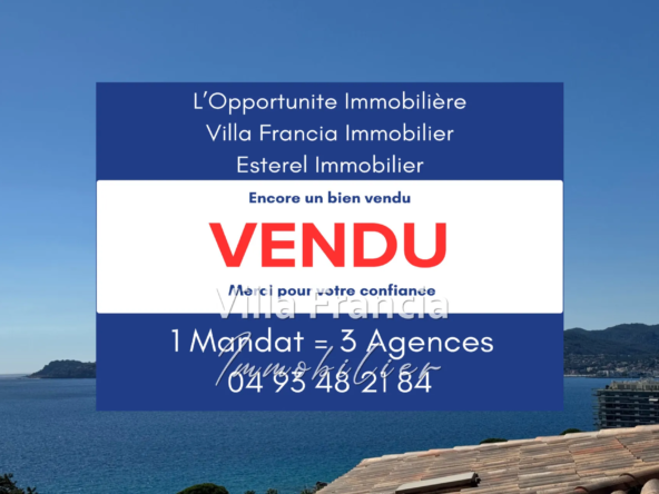 Bel appartement duplex 3 pièces avec vue mer à Cannes