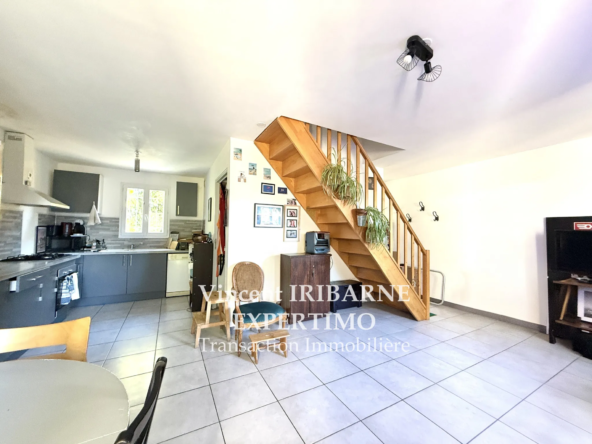 Maison moderne avec 3 chambres et jardin à Saint-Georges-des-Coteaux