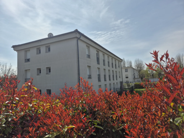 Bel appartement de 105 m² avec terrasse et 3 chambres à Saint-Dizier