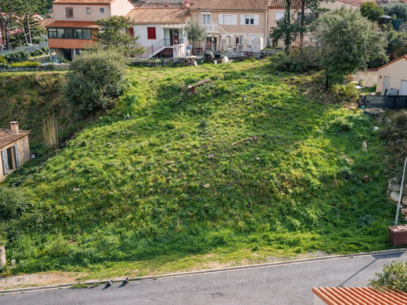 Terrain en position dominante avec vue dégagée à Amélie-les-Bains Palalda