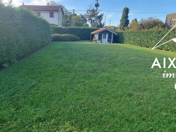 Terrain constructible plat de 501 m² à Druillat, permis accepté
