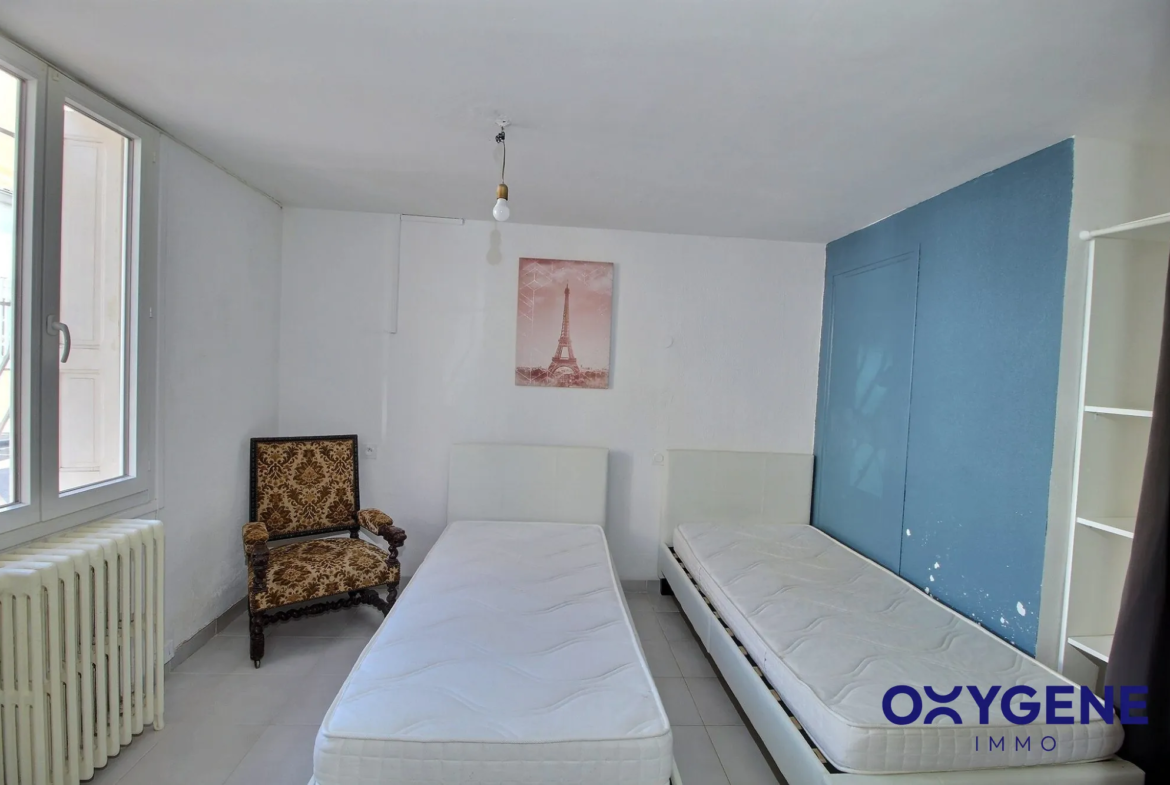 Maison mitoyenne de 71 m² avec terrasse à Perpignan, quartier Kennedy / Les Remparts 