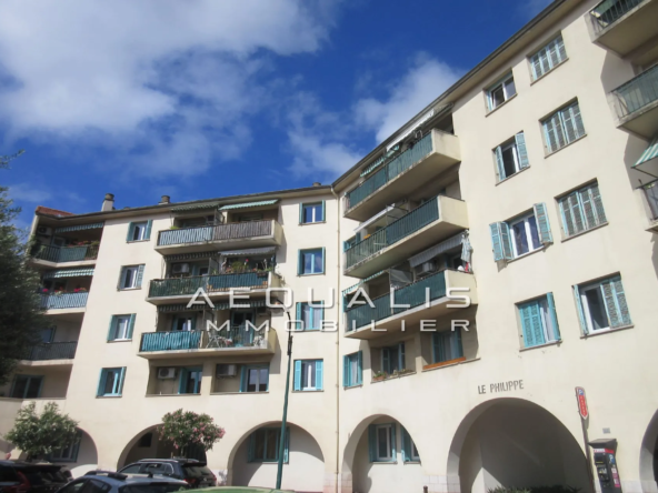 Appartement 3 pièces à Saint-Laurent-du-Var - Centre-ville, Balcons, Cave