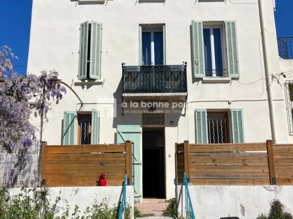 Bel appartement T3 avec terrasses à Toulon, proche plage des Mourillons