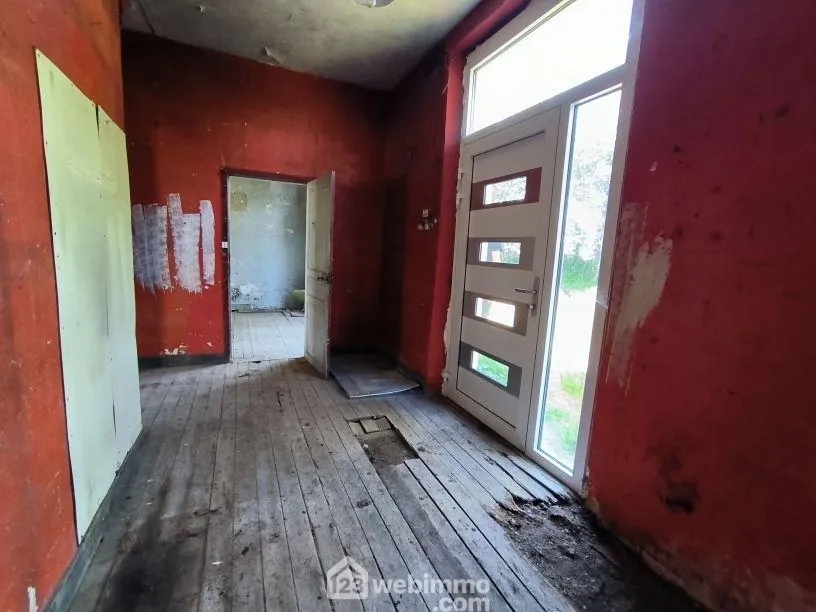 Maison à rénover de 93 m² avec terrain divisible à Droizy – Cadre naturel exceptionnel 