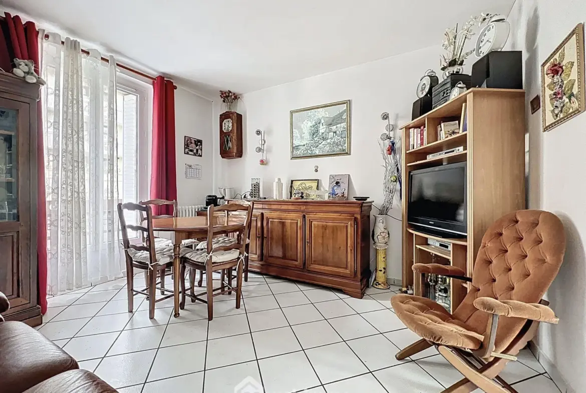 Appartement 2 pièces avec jardin à Châtillon, proche Paris 