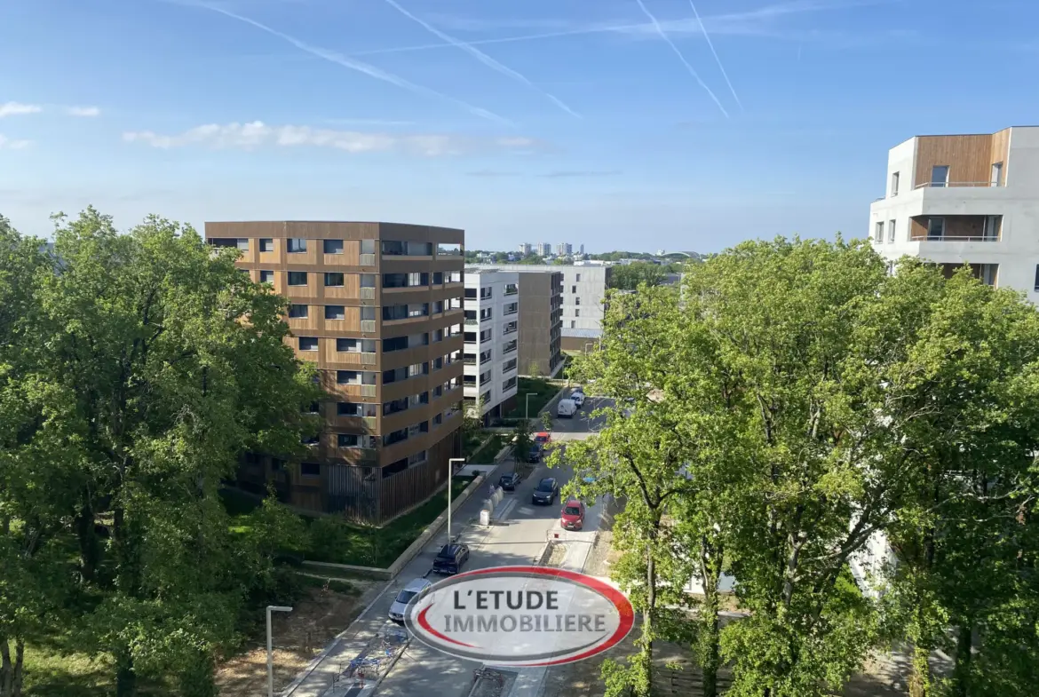 Appartement T4 neuf à Nantes proche Carquefou avec loggia plein sud 