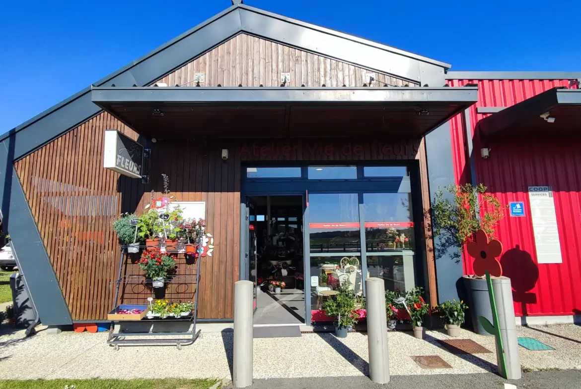 Fonds de commerce de fleuriste à Brizambourg avec forte visibilité et potentiel de croissance 