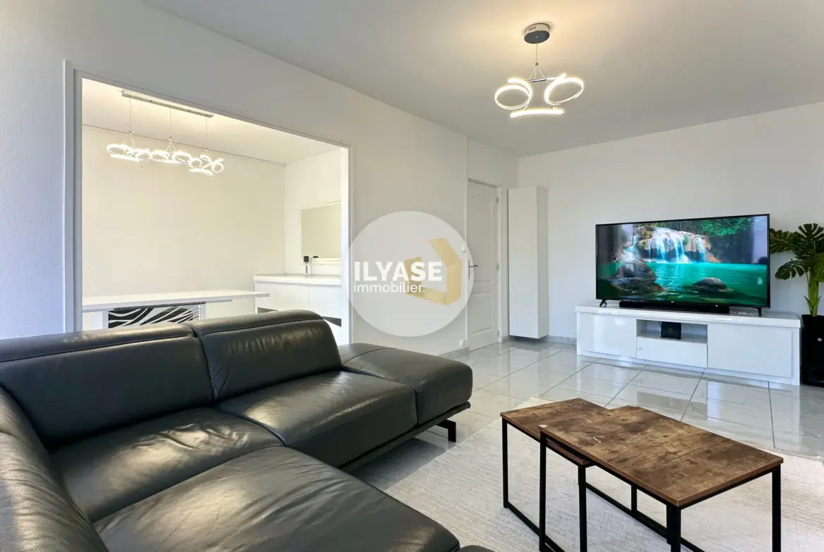 Appartement T5 de 84 m² avec 2 balcons à Chalon-sur-Saône 