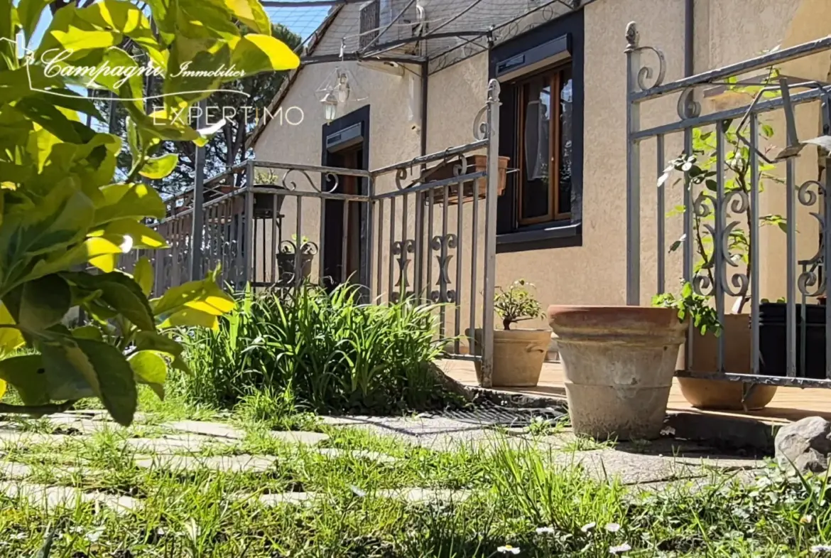 Villa T4 de plain pied à Monteux avec garage et jardin arboré 