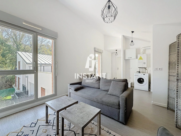 Studio à vendre à Chennevières-sur-Marne avec terrasse et parking - dernier étage