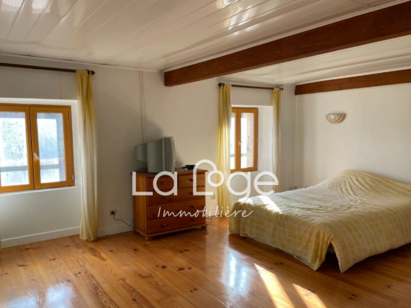 Maison de village à rénover à Gigors - 88 m² avec jardin et potentiel d'extension