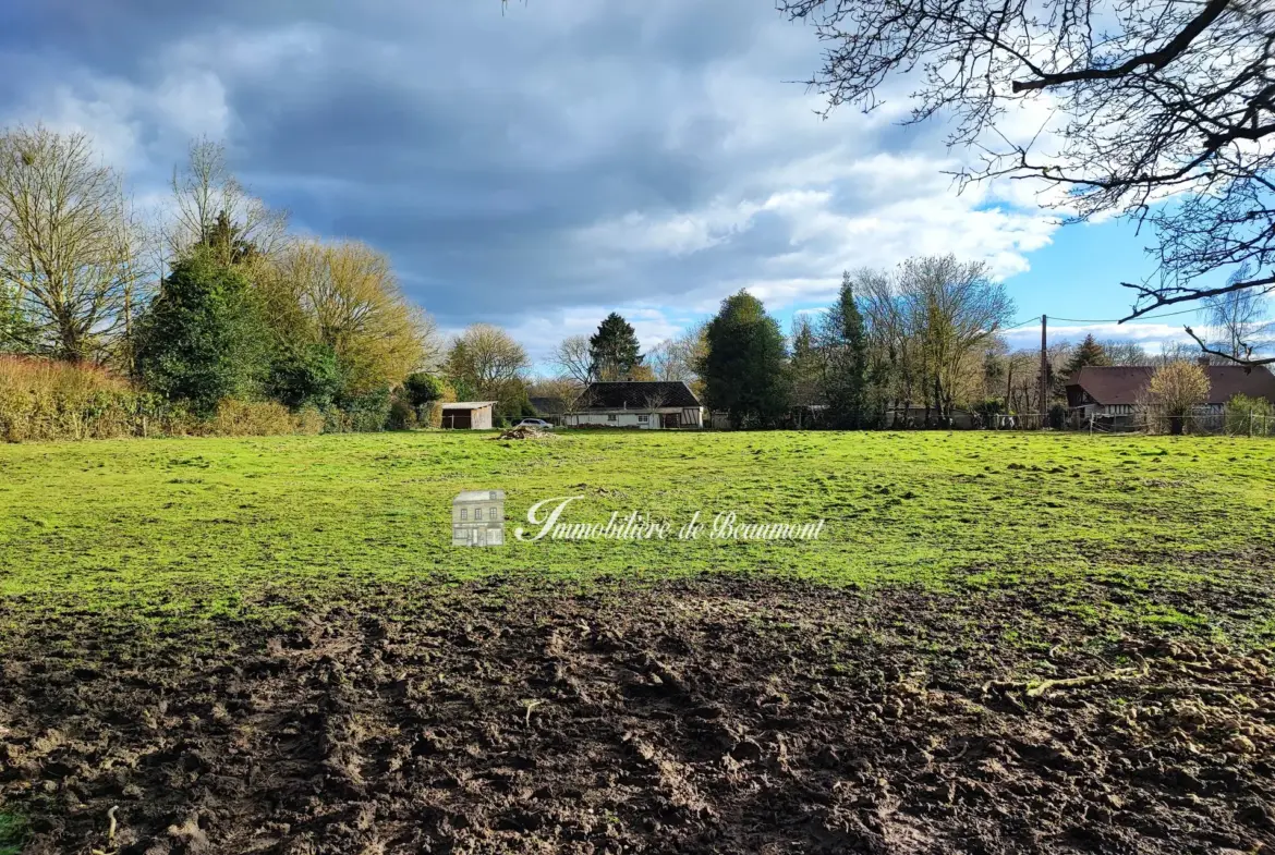 Terrains à vendre à Beaumont-le-Roger dans un cadre paisible, parfait pour constructeurs et investisseurs 