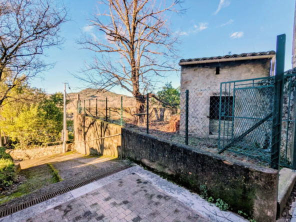 Charmante maison de village dans le Parc naturel du Haut-Languedoc à Les Aires
