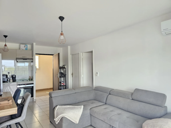 Appartement T2 avec terrasse et stationnement à Ducos, Martinique
