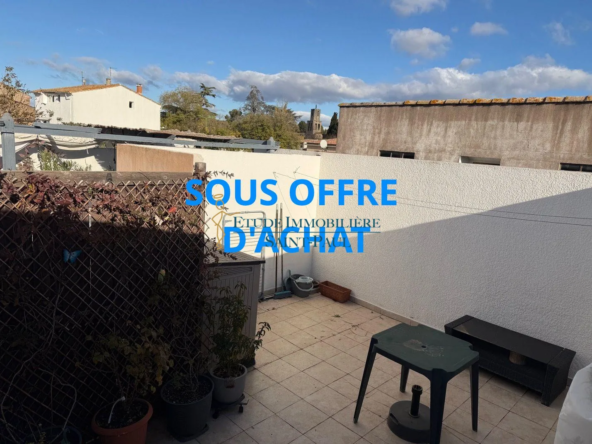 Bel appartement traversant avec terrasse à Paulhan – Centre village