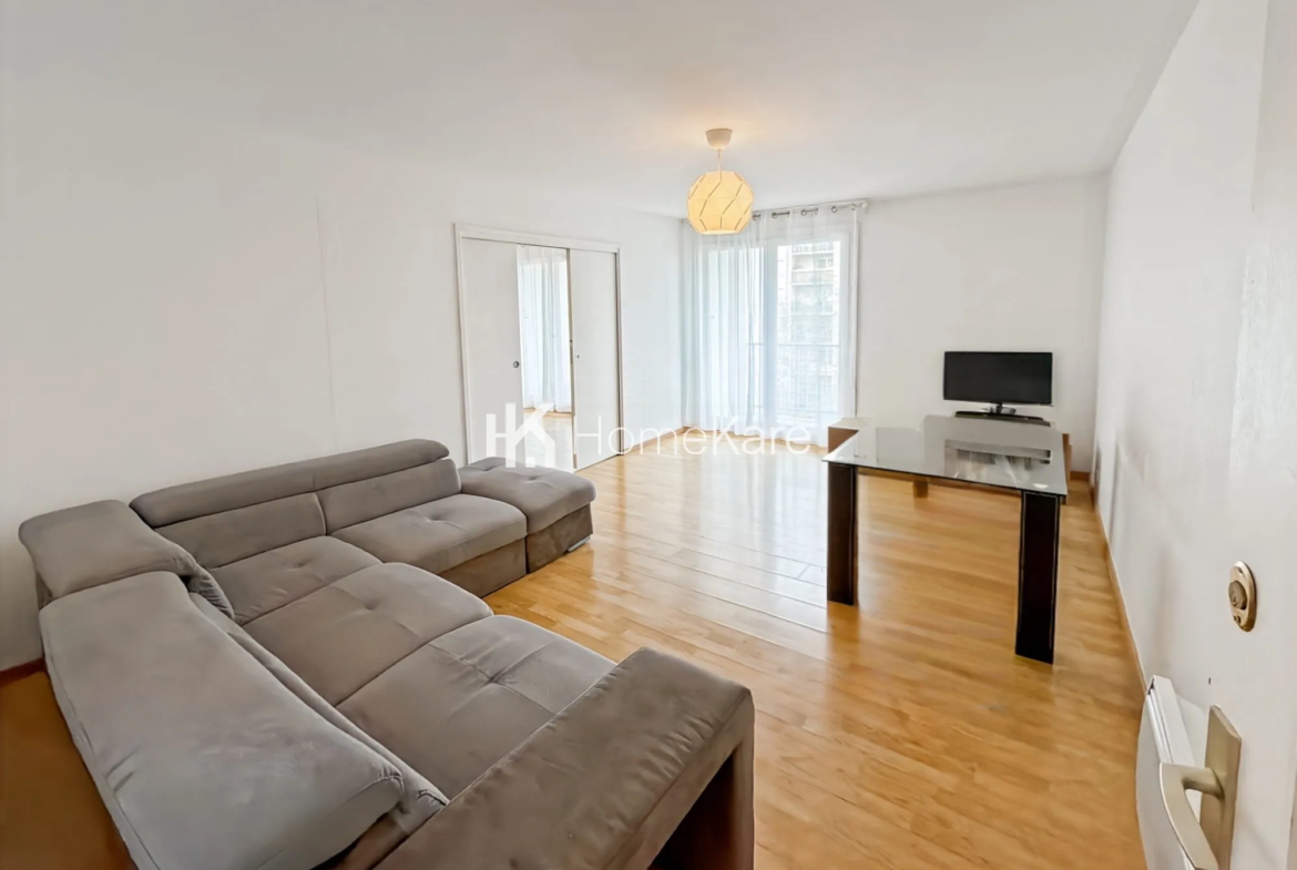 Appartement traversant lumineux de 95 m² à Toulouse secteur Chapitre / Bagatelle 