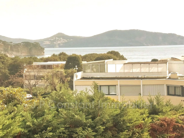 Appartement T2 avec terrasse et vue mer à La Ciotat - Quartier Fontsainte