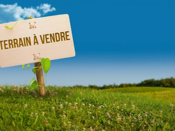 Terrain constructible à Caumont-sur-Durance, 306 m² proche centre-ville