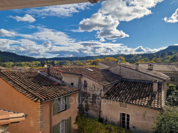 Maison de village à vendre à Anduze avec vue montagne - 4 niveaux - 90 m²