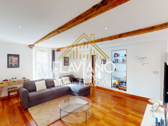 Appartement 3 pièces rénové avec vue sur la montagne à Barcelonnette