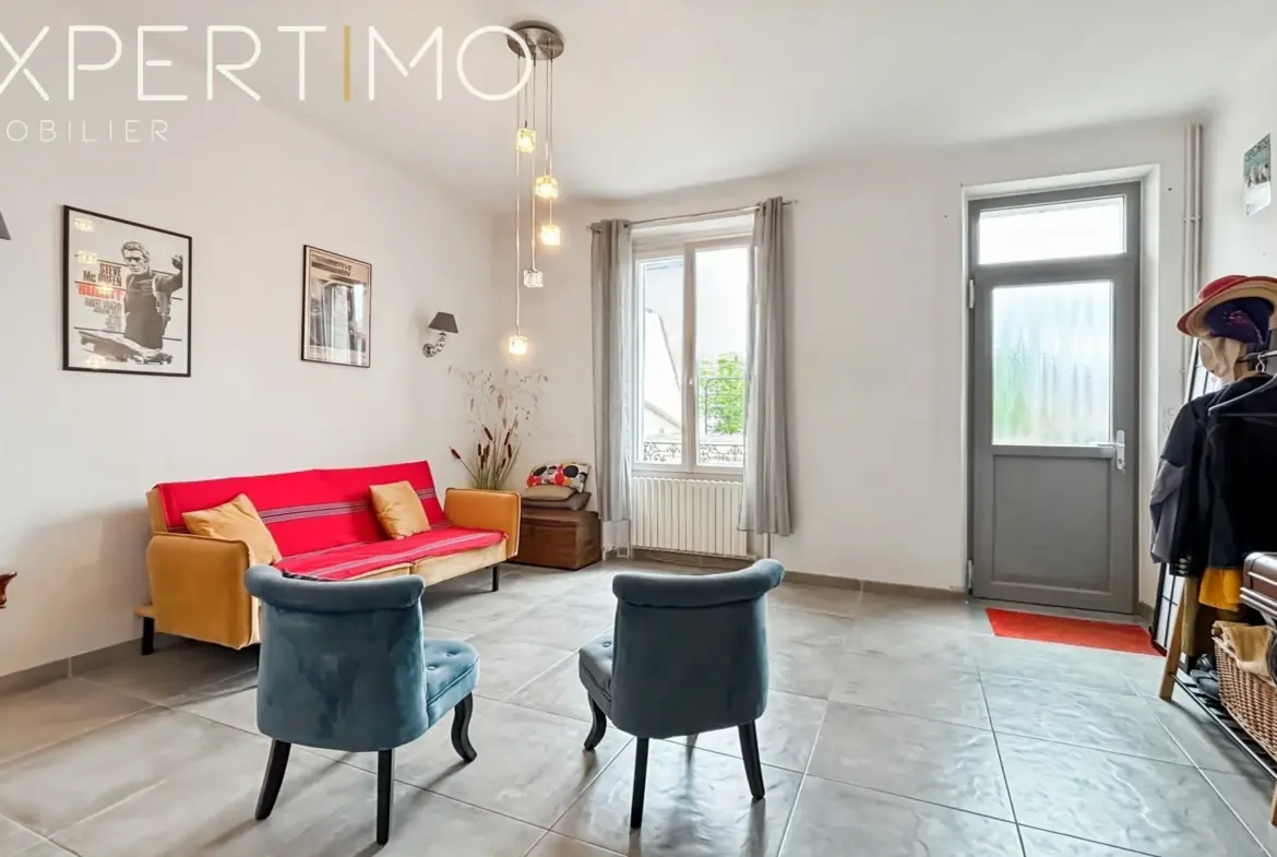 Charmante maison meulière rénovée de 115 m² avec garage à Etampes 