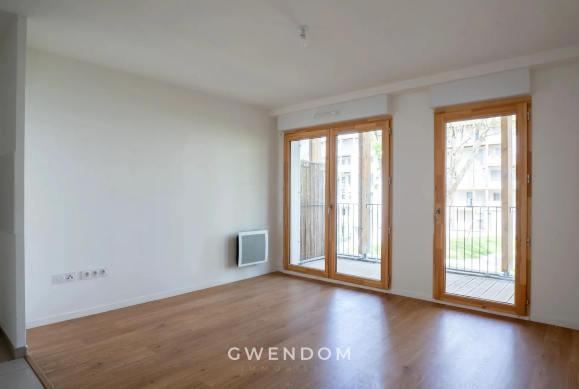 Appartement T2 neuf 43 m² avec terrasse à Torcy en vente 