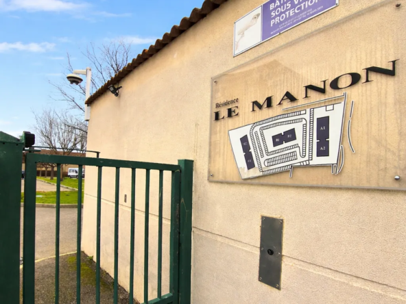 Charmant T2 avec extérieur et parking sécurisé à Cavaillon