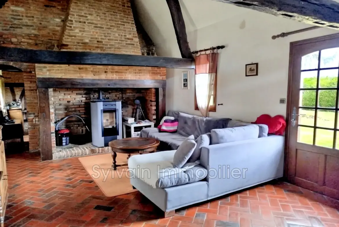 Charmante maison ancienne à vendre à Aumale - Grand terrain plat de 1232 m² 