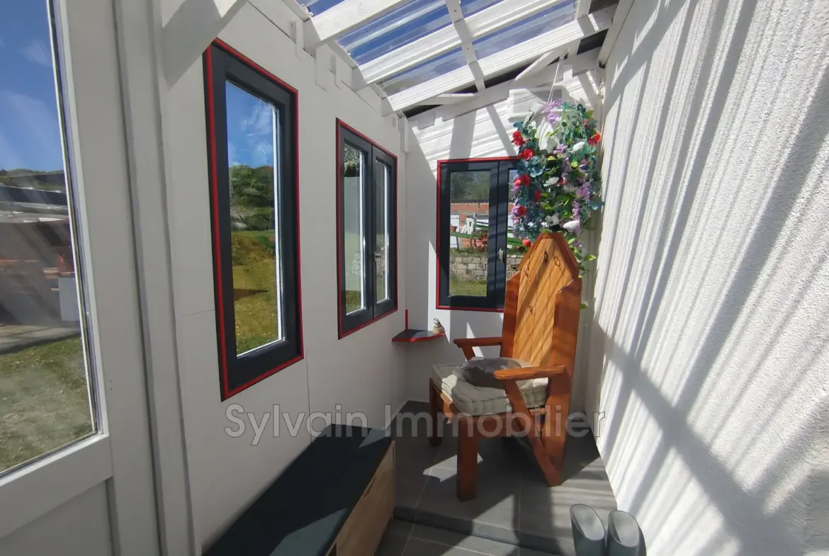 à vendre maison entièrement rénovée à Aumale avec jardin et dépendances 