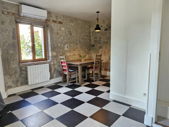 Maison en pierre à vendre à Mezin, idéal premier achat ou investissement locatif