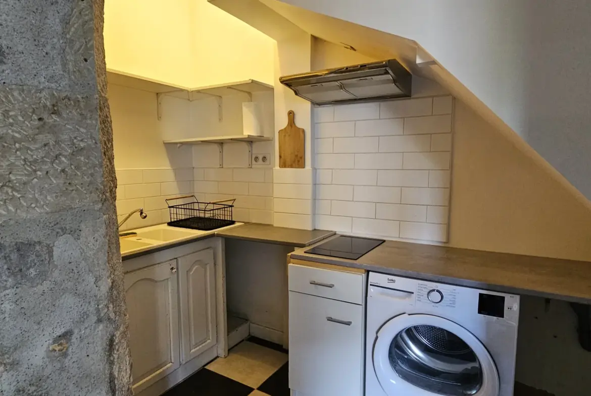 Maison en pierre à vendre à Mezin, idéal premier achat ou investissement locatif 