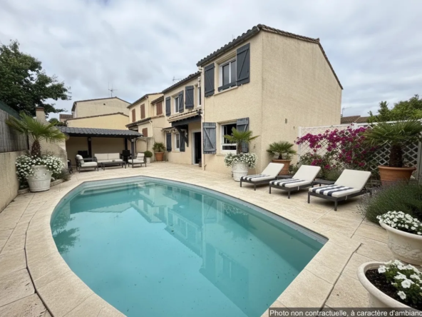 Maison familiale de 120 m² avec piscine à Carcassonne, orientation nord-sud