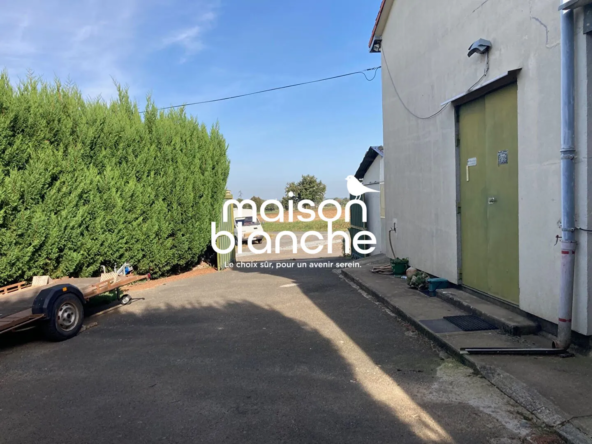 Petite maison à FOMPERRON de 45 m² avec terrain et garage