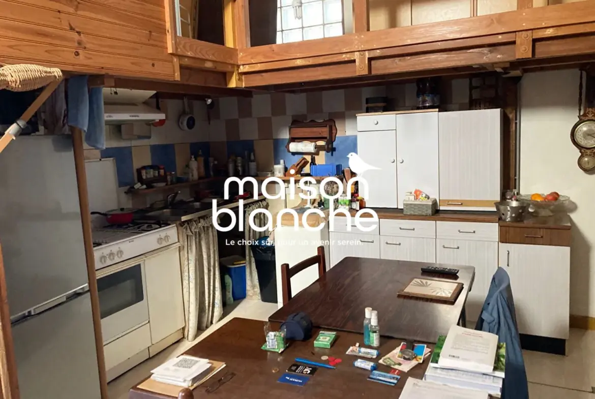 Petite maison à FOMPERRON de 45 m² avec terrain et garage 