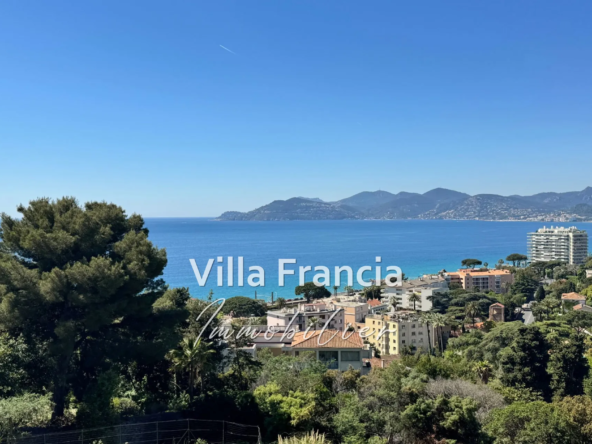Appartement duplex avec vue mer à Cannes - Résidence avec piscine etparking