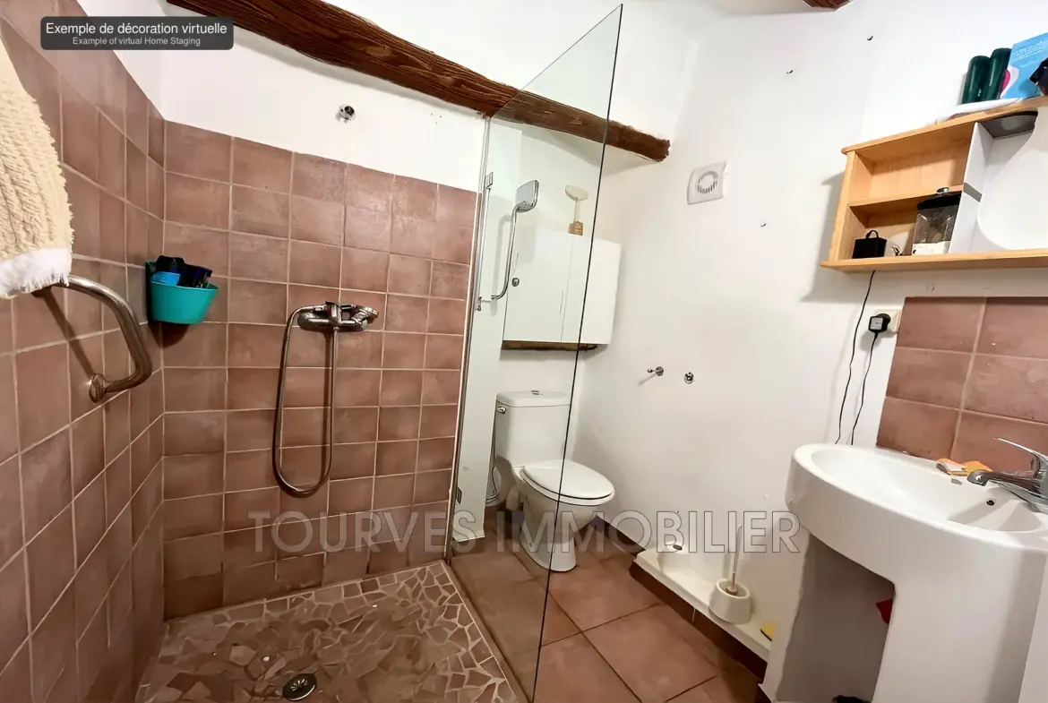 Studio de 27 m² loué avec jardin en vente à Tourves 