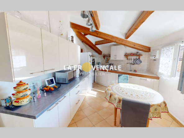 Achat maison 2 chambres à Gréasque dans un quartier calme - Opportunité à saisir