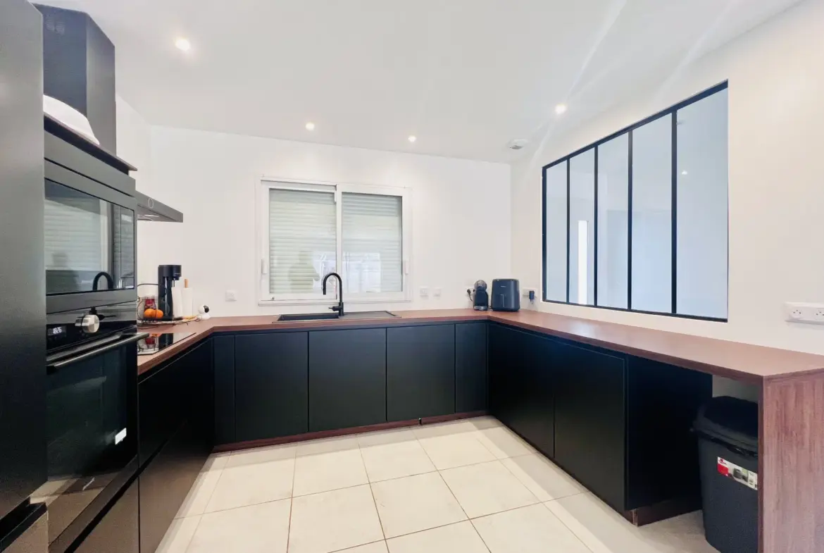 Maison neuve de plain-pied de 85 m² avec terrasse et haute performance énergétique à Auneau 
