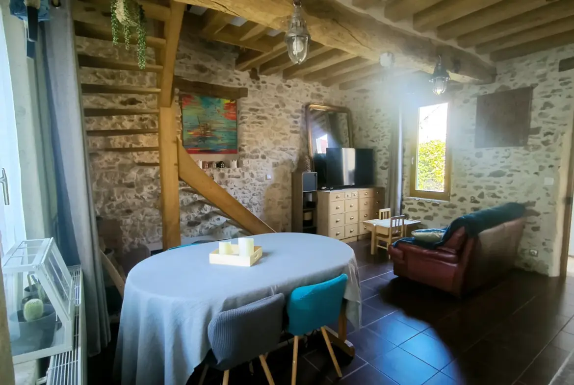 Maison de ville à Nogent-l’Artaud avec terrasse et garage - 50 m² 