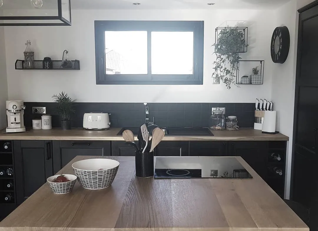 Maison neuve de 120 m² à Thourotte avec 3 chambres et suite au rez-de-chaussée 