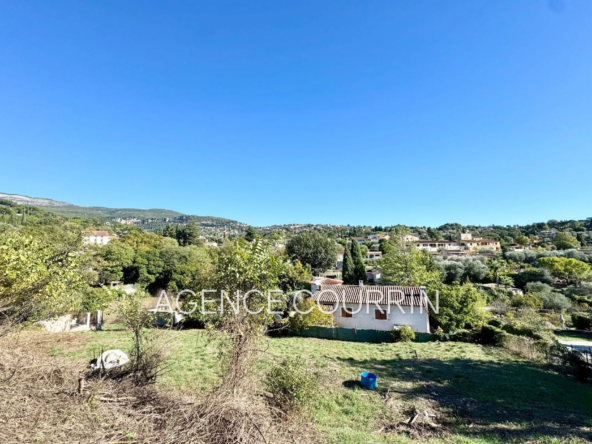 Terrain constructible à Sainte-Anne, Grasse - Opportunité à saisir
