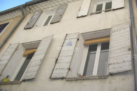 Immeuble de rapport à vendre à Carpentras en plein centre-ville