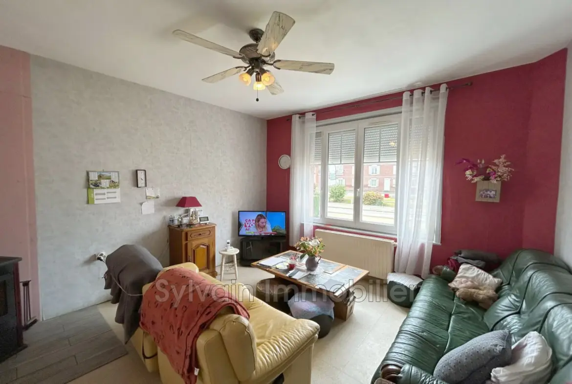 Charmante maison ancienne à vendre à Formerie avec grand terrain et dépendances 