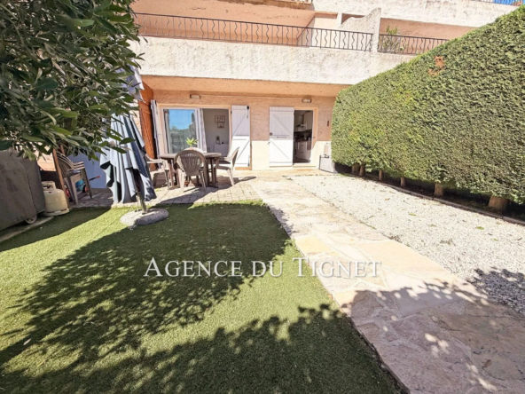 Appartement T2 rénové avec jardin privatif à Peymeinade