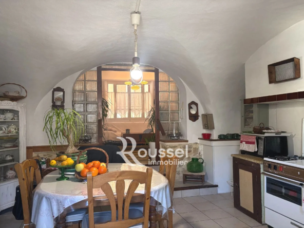 Maison à vendre à Poussan de 88 m² avec terrasse et cave