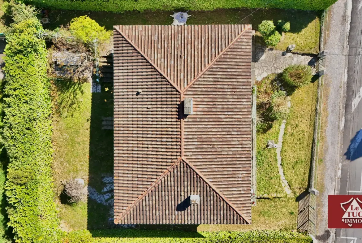 Villa à Penne d’Agenais avec jardin, garage, à proximité des commerces 